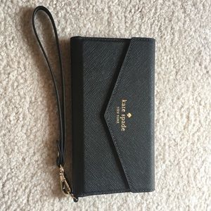 ⚫️Kate spade wristlet⚫️